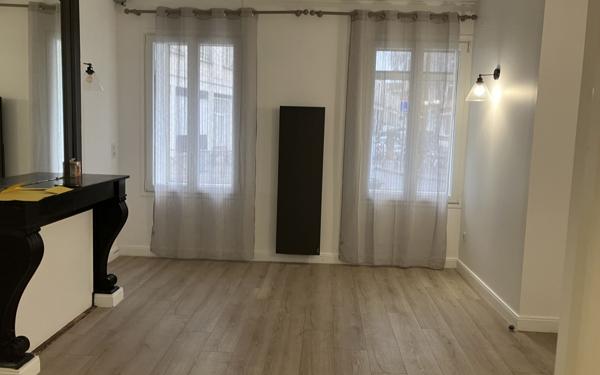 Appartement à louer    2 pièces • 55 m2 Amiens