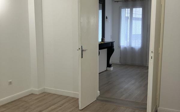 Appartement à louer    2 pièces • 55 m2 Amiens