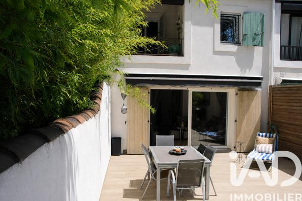 Maison à vendre 3 pièces 66 m² Saint-Cyr-sur-Mer