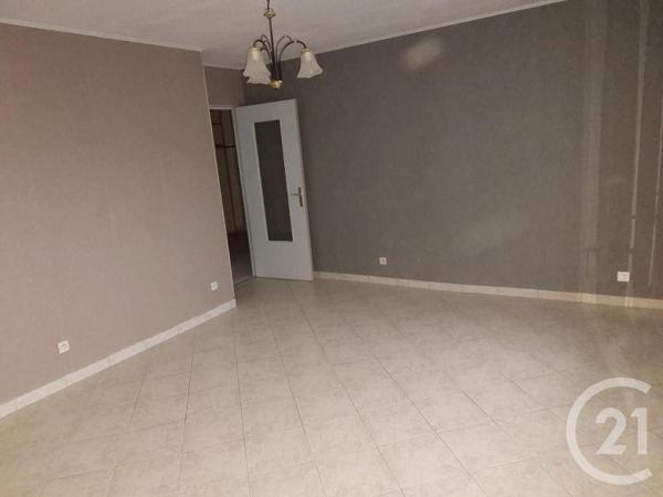 Appartement à vendre  3 pièces - 67,80 m2 ST MEMMIE - 51