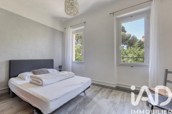 Maison à vendre 7 pièces 138 m² Saint-Cyr-sur-Mer