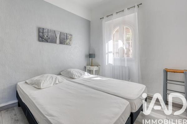 Maison à vendre 7 pièces 138 m² Saint-Cyr-sur-Mer