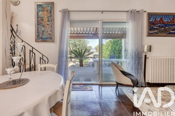 Maison à vendre 7 pièces 138 m² Saint-Cyr-sur-Mer