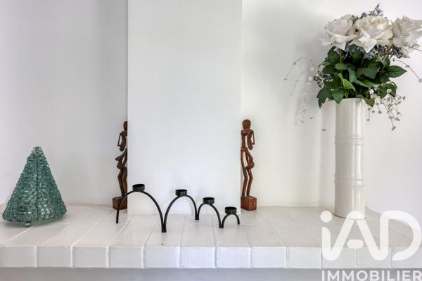 Maison à vendre 7 pièces 138 m² Saint-Cyr-sur-Mer