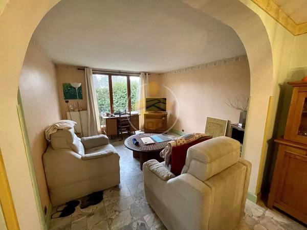 Vente                                                      Maison
                        
                     5 pièces                      85 m2                     à Saint-Gobain