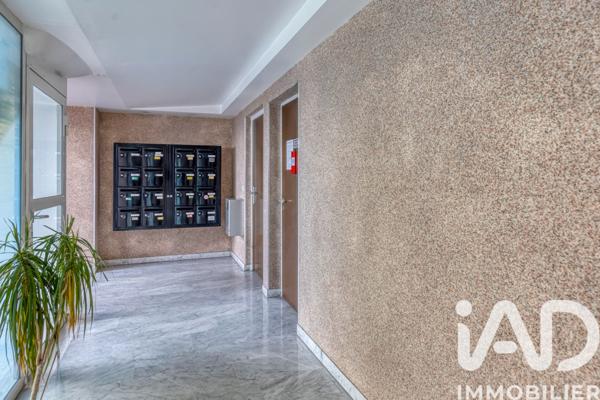 Maison à vendre 6 pièces 166 m² Grenoble