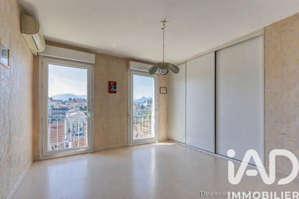 Maison à vendre 6 pièces 166 m² Grenoble