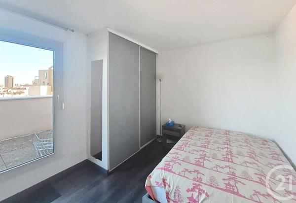 Appartement F5 à vendre  5 pièces - 99 m 2   CRETEIL  - 94
