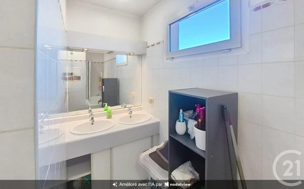 Appartement F5 à vendre  5 pièces - 99 m 2   CRETEIL  - 94