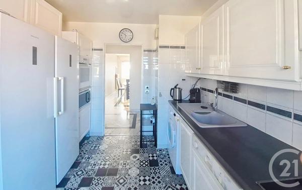 Appartement F5 à vendre  5 pièces - 99 m 2   CRETEIL  - 94