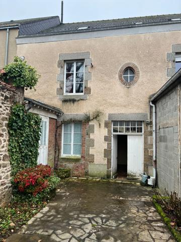 Immeuble à ERNÉE , Ernee Immeuble à ERNÉE , Ernee