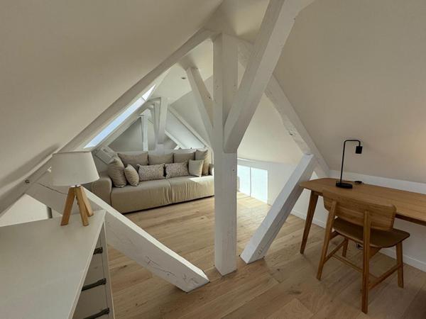 A LOUER : T4 à LILLE • Vauban / Esquermes • 1 900 € CC • Réf. 6068