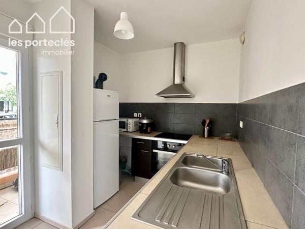 T2 lumineux avec varangue, vendu meublé - Mont Roquefeuille St Gilles