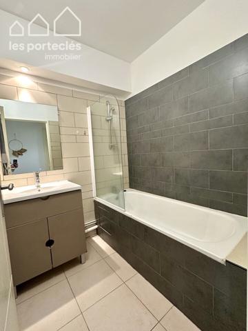 T2 lumineux avec varangue, vendu meublé - Mont Roquefeuille St Gilles