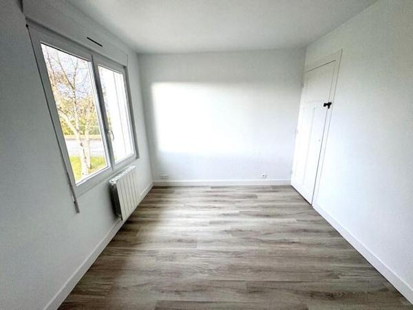 Le centre et les commodités à pieds - Maison rénovée 3 chambres