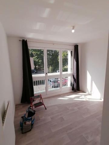 Appartement rénové à louer à Rennes en Ille-et-Vilaine (35000), ref : 35129-6841 Beaulieu