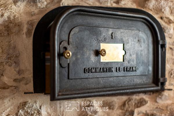 Maison de ville avec son jardin et son accès privé à la Loue