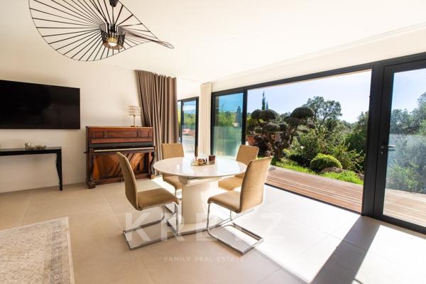 VILLA VUE MER AVEC PISCINE CHAUFFÉE