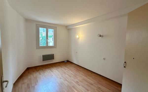 Appartement à louer    3 pièces • 60 m2 Nègrepelisse