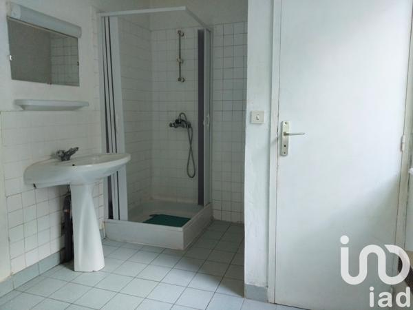 House for sale 3 rooms 50 m² Évaux-les-Bains