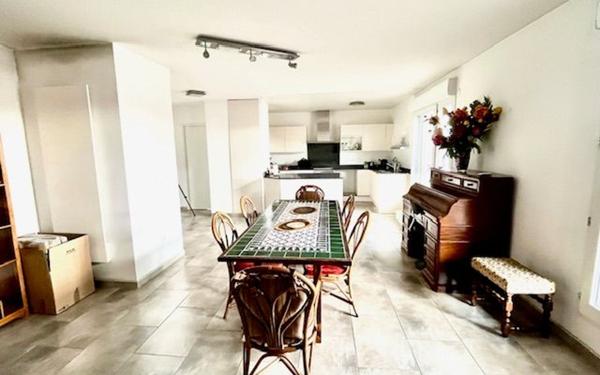 Appartement à vendre    3 pièces •  Champs-sur-Marne