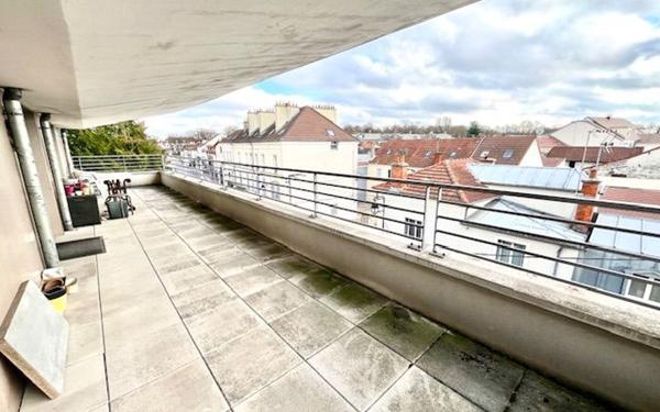 Appartement à vendre    3 pièces •  Champs-sur-Marne