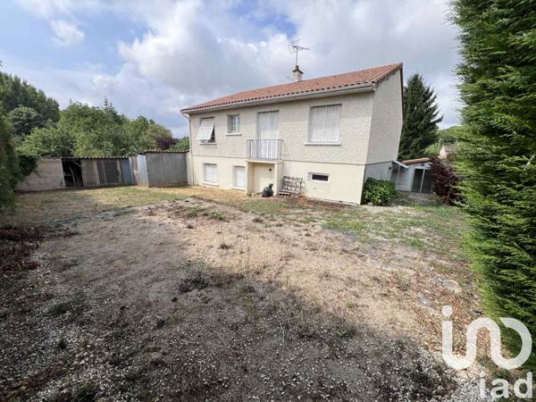 House for sale 7 rooms 173 m² Saint-Pierre-d'Exideuil