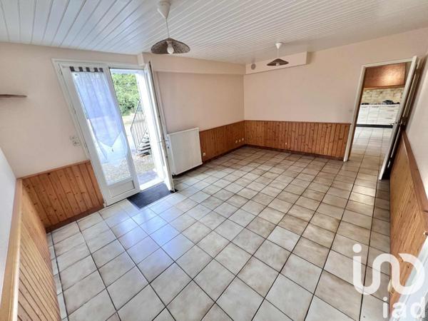 House for sale 7 rooms 173 m² Saint-Pierre-d'Exideuil