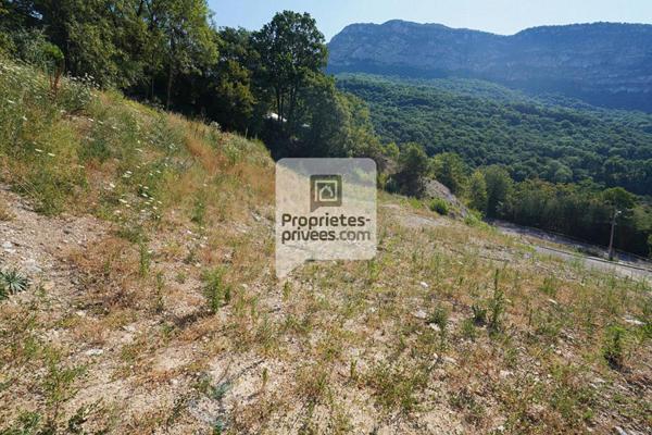 Fontanil-Cornillon ? Terrain d'exception viabilisé 2185m2