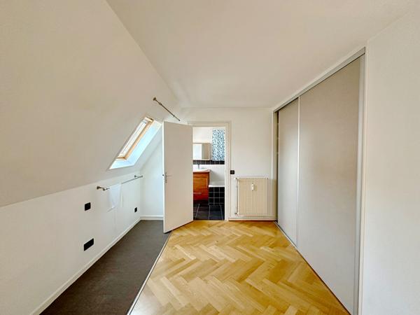 Vieux Lille , très bel appartement de 68, 81 m² loi carrez, en duplex au dernier étage d'une résidence sécurisée avec ascenseur , 2 chambres, une cave Lille Vieux Lille , très bel appartement de 68, 81 m² loi carrez, en duplex au dernier étage d'une résidence sécurisée avec ascenseur , 2 chambres, une cave Lille