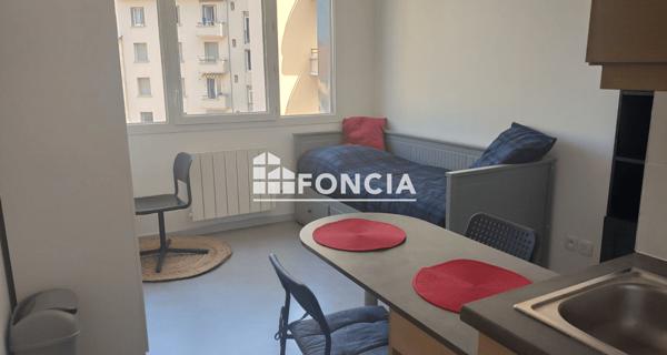 Location Studio meublé 18.35 m² - Grenoble 38000