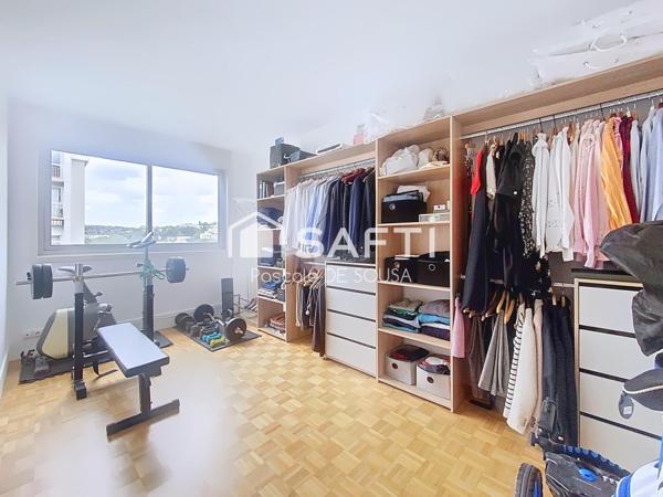 Appartement familial proche RER et verdure