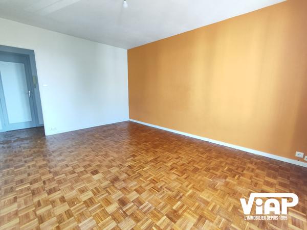T3 AVEC GARAGE PROCHE PLACE JOURDAN , Limoges T3 AVEC GARAGE PROCHE PLACE JOURDAN , Limoges