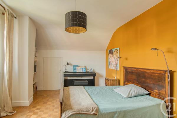 Maison à vendre  5 pièces - 151 m 2   ST LEU LA FORET  - 95