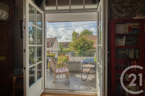 Maison à vendre  5 pièces - 151 m 2   ST LEU LA FORET  - 95