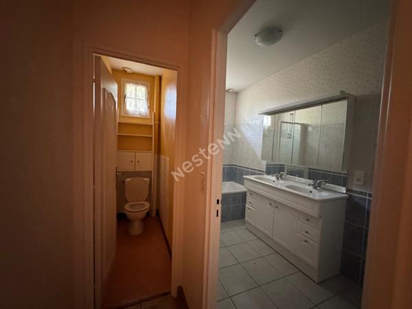 Maison Vouneuil Sous Biard 6 pièce(s) 149 m2