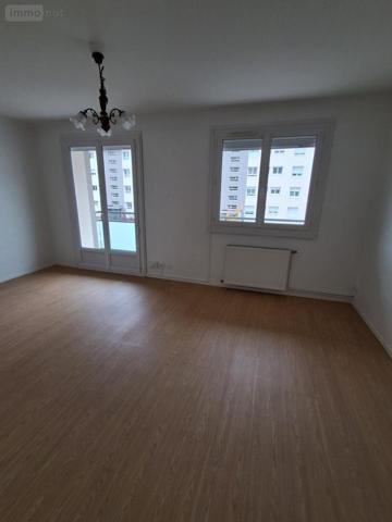 Appartement à louer à Bourg-en-Bresse dans l'Ain (01000), ref : 01083-L136