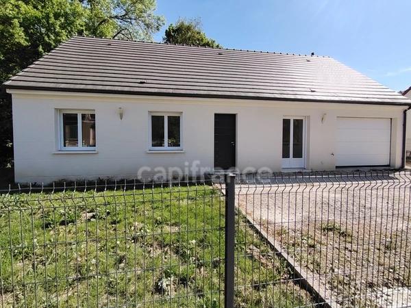 Maison à vendre 5 pièces JOIGNY (89) plain pied de 2018  3 chambres Garage Terrain de 800 m2