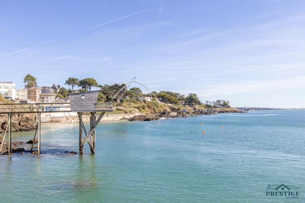 GOURMALON - VILLA FACE MER- 156 M2 HABITABLES - PISCINE - TERRAIN 502 M2