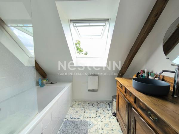 Magnifique longère partiellement rénovée