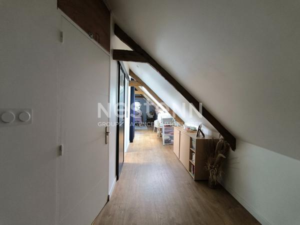 Magnifique longère partiellement rénovée