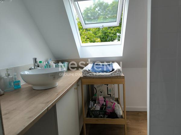 Magnifique longère partiellement rénovée