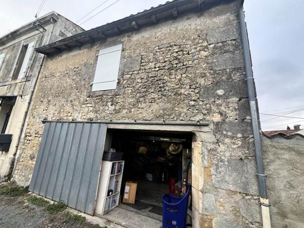 Maison à vendre |  Saint-Jean-d'Angély |  4 pièces | 95 m²