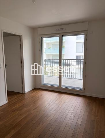 Location Appartement 3 pièces 70.5 m² - Rueil-malmaison 92500