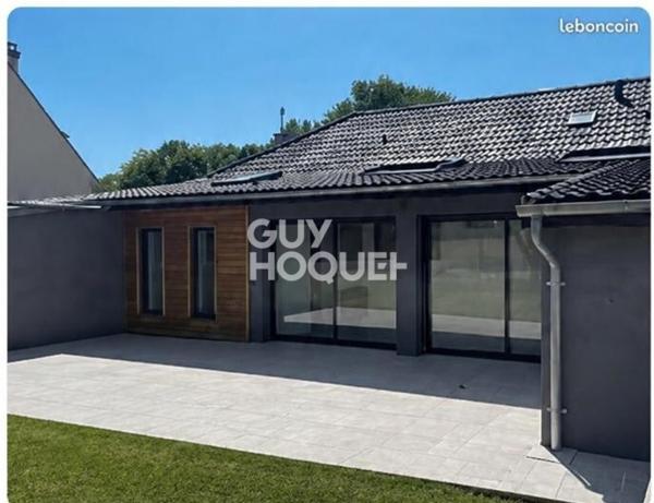 MAISON À VENDRE DE 5 PIÈCES DE 139,00 M²