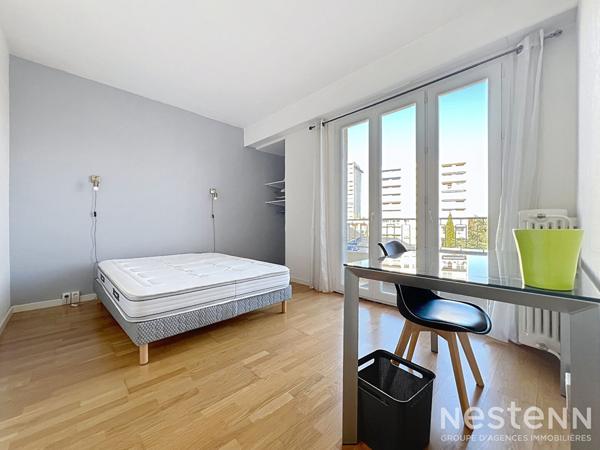 Angers quartier des Justices -Appartement d'exception aux portes des Justices de 4 chambres avec garage et cave