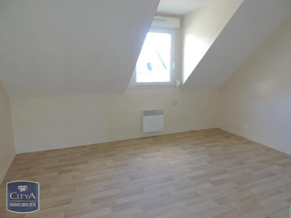 Appartement à louer 3 pièces 63.9m²