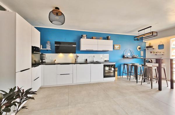 AJACCIO Centre-ville Duplex F3 récent + garage Ajaccio (20090)