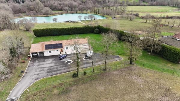 Maison de 3 chambres avec piscine, 6 hectares de terrain et installations équestres