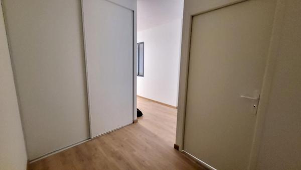 24100 Appartement centre de Bergerac 3 pièces 80.40 m2  rénové parfait état